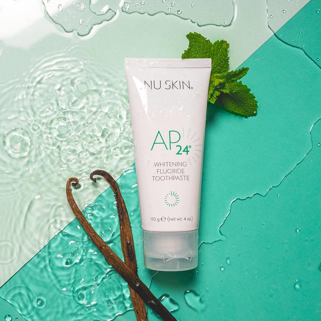 Kem đánh răng trắng sáng AP24 Whitening Fluoride Toothpaste